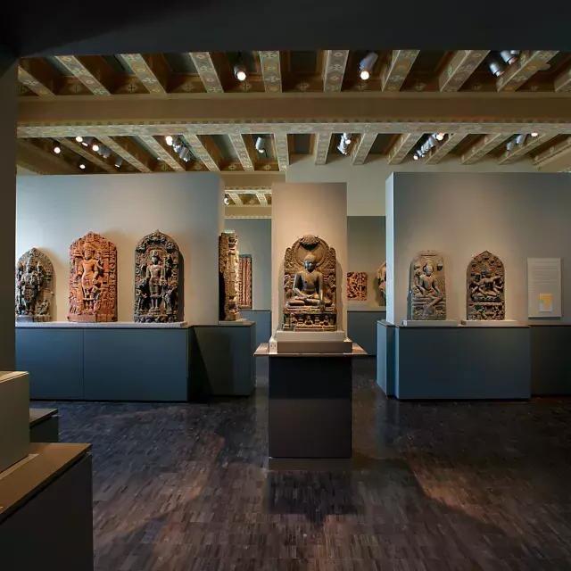 Asiatisches Kunstmuseum drinnen
